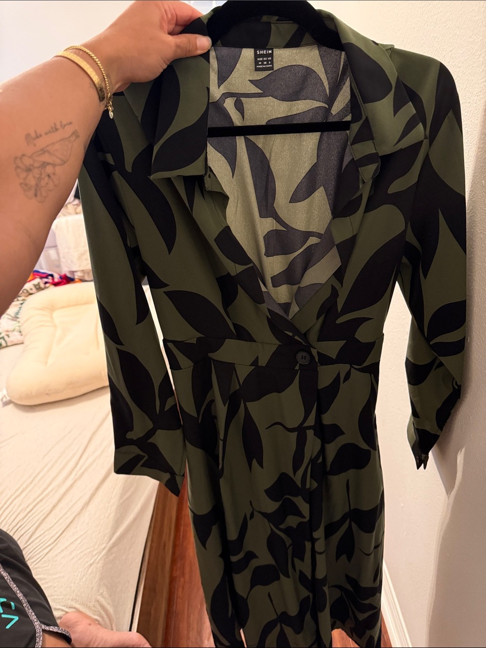 SHEIN Olive & Black Leaf-Print Wrap Shirt Dress